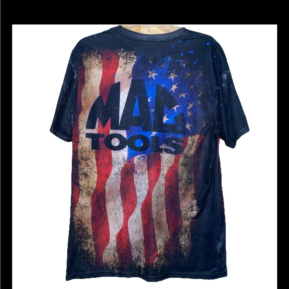 Mac Tools Tee Shirt Top Men's Large All Over Flag Print Short Sleeve Logo EUC‎ - Picture 3 of 8